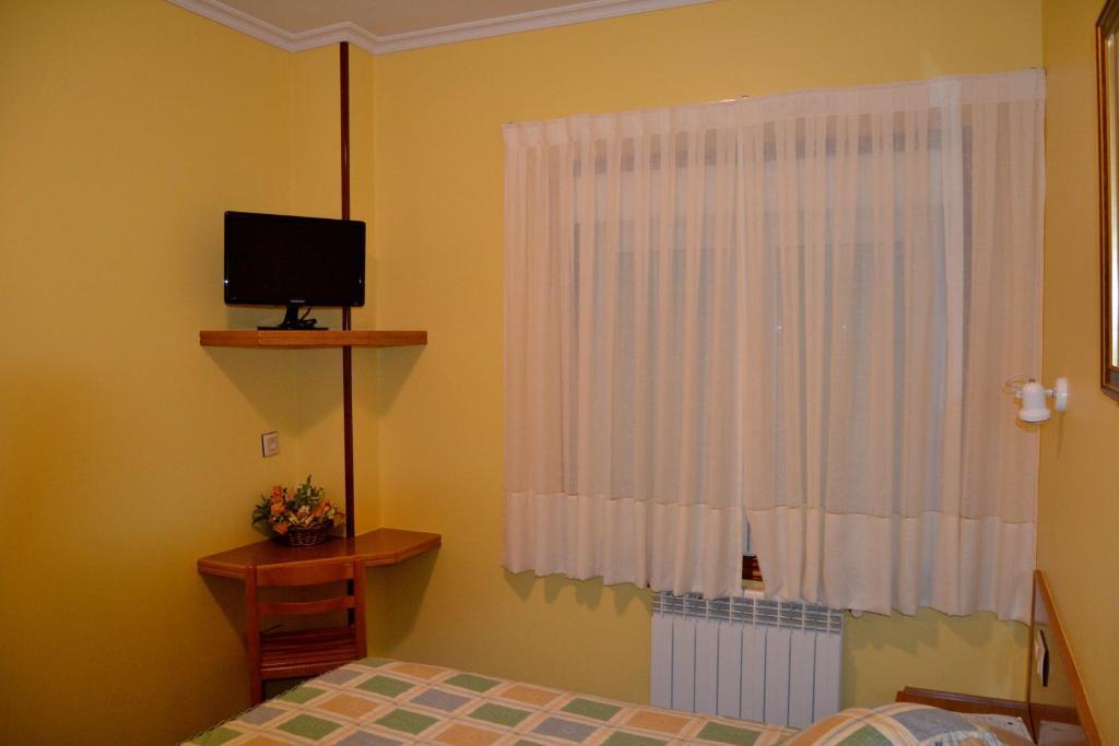 Hostal Residencia Bahia Laxe Exterior photo